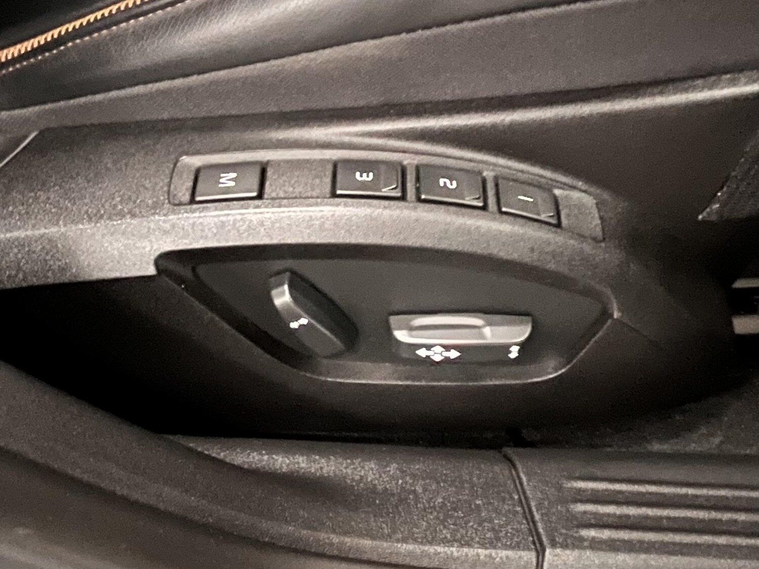 Used Volvo V40 Cross Country for sale - 78149624: Photo 14