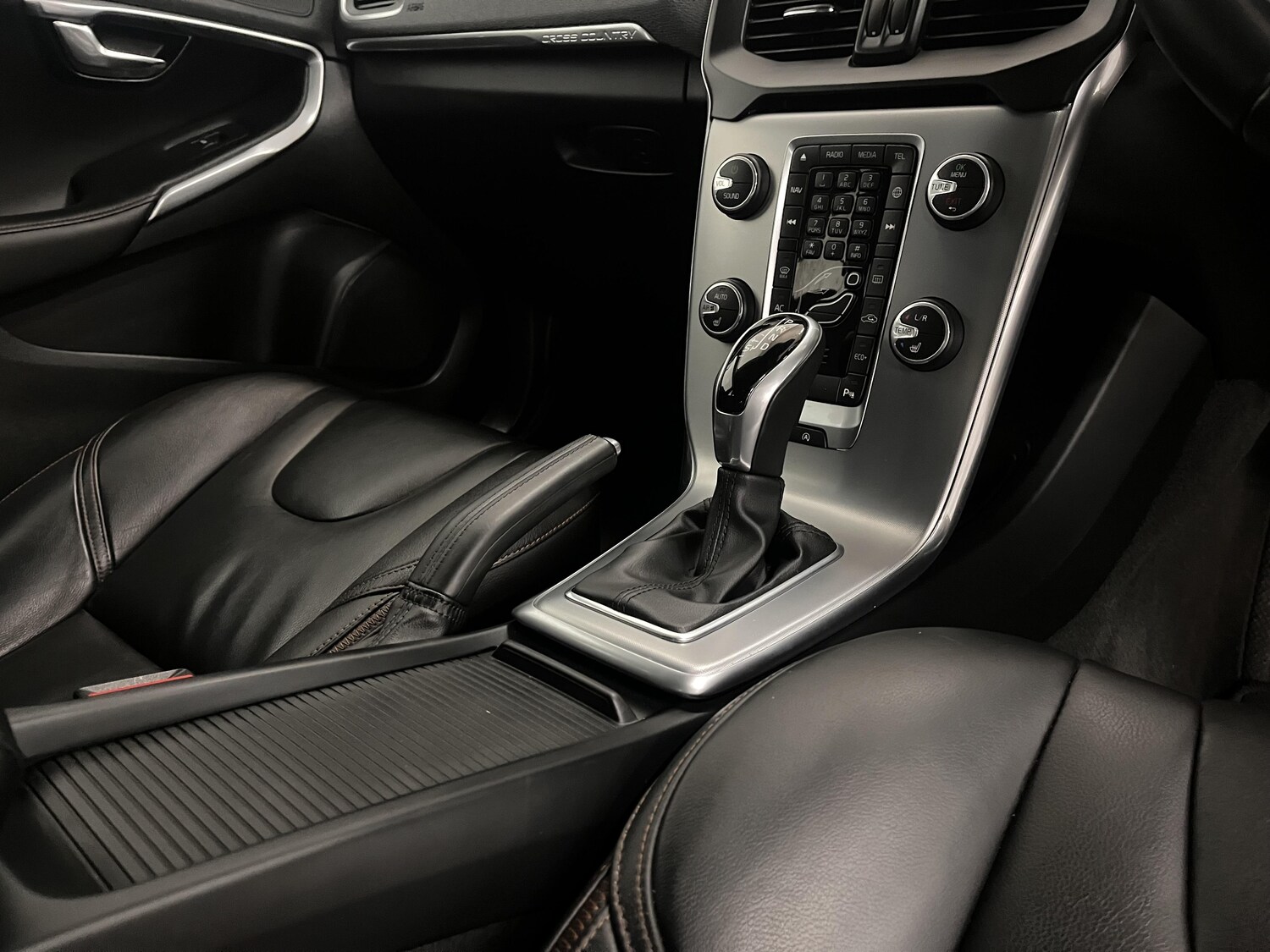 Used Volvo V40 Cross Country for sale - 78149624: Photo 23