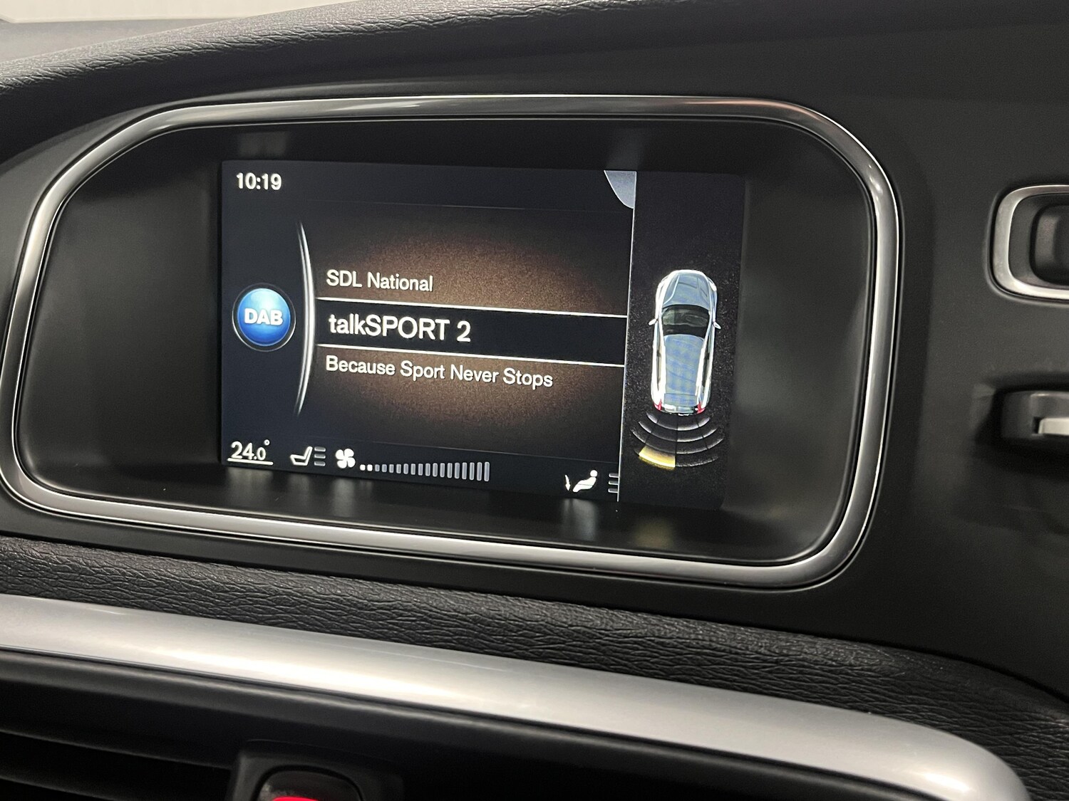 Used Volvo V40 Cross Country for sale - 78149624: Photo 25