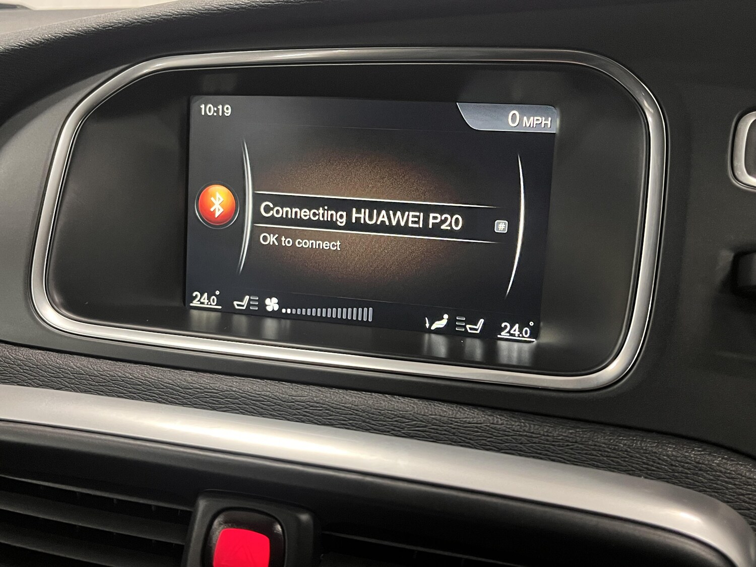 Used Volvo V40 Cross Country for sale - 78149624: Photo 28