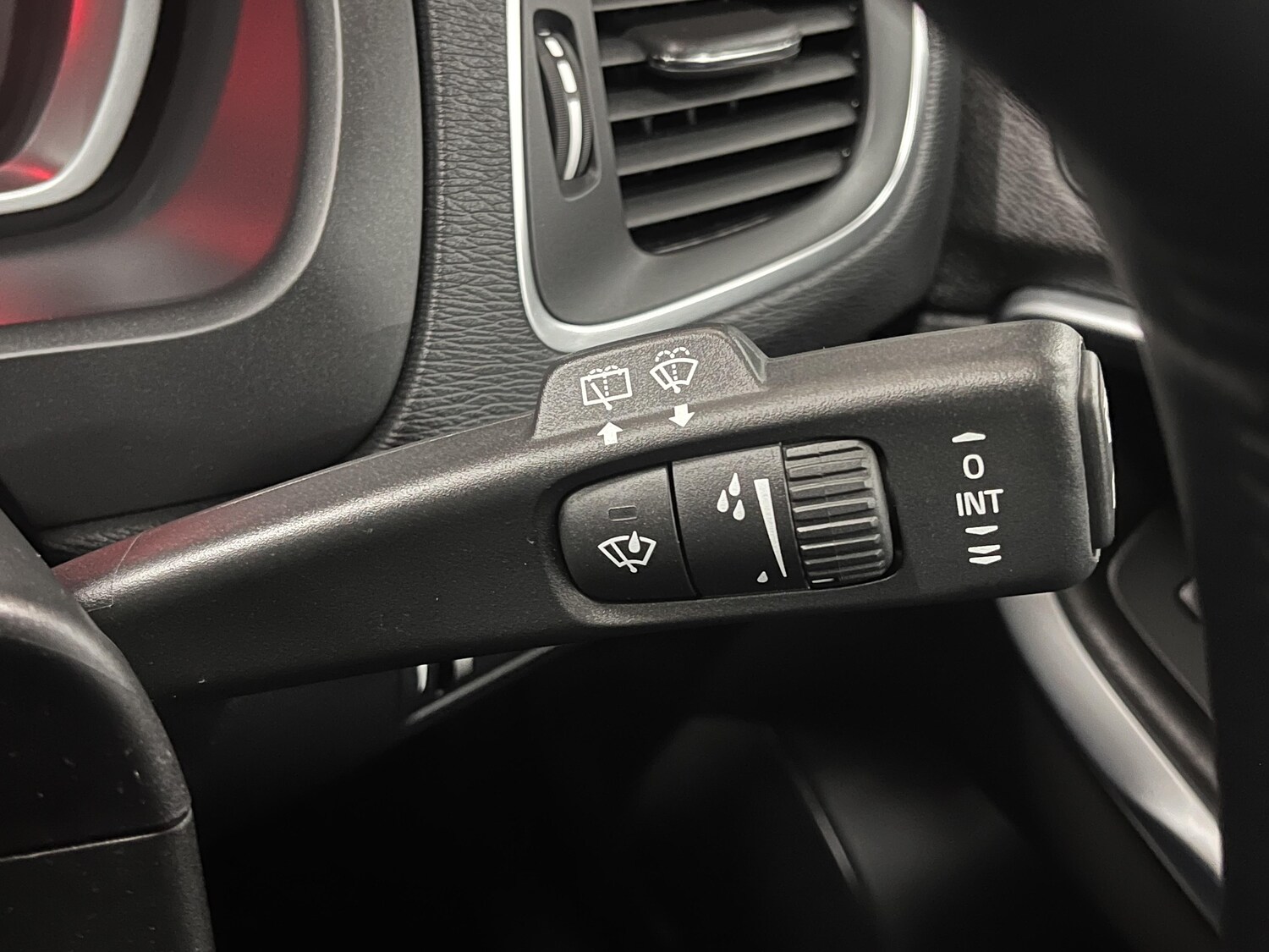 Used Volvo V40 Cross Country for sale - 78149624: Photo 38