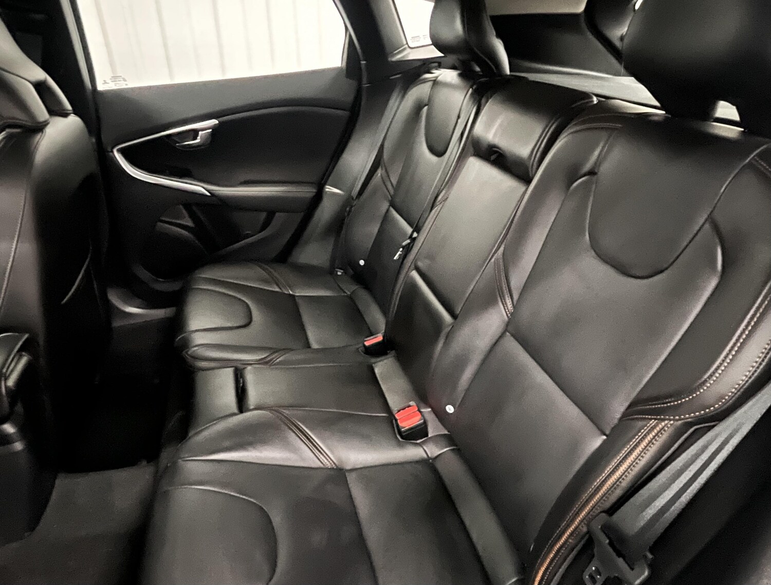 Used Volvo V40 Cross Country for sale - 78149624: Photo 44