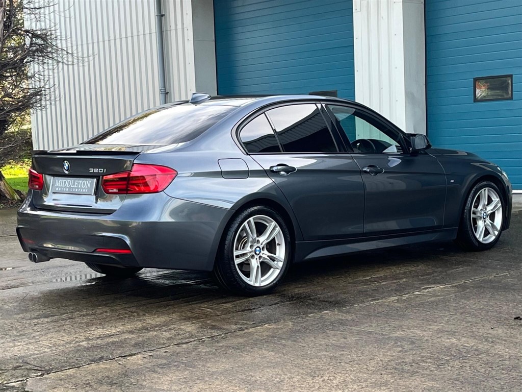 Used BMW 3 Series 2018 for sale - 76780500: Photo 11