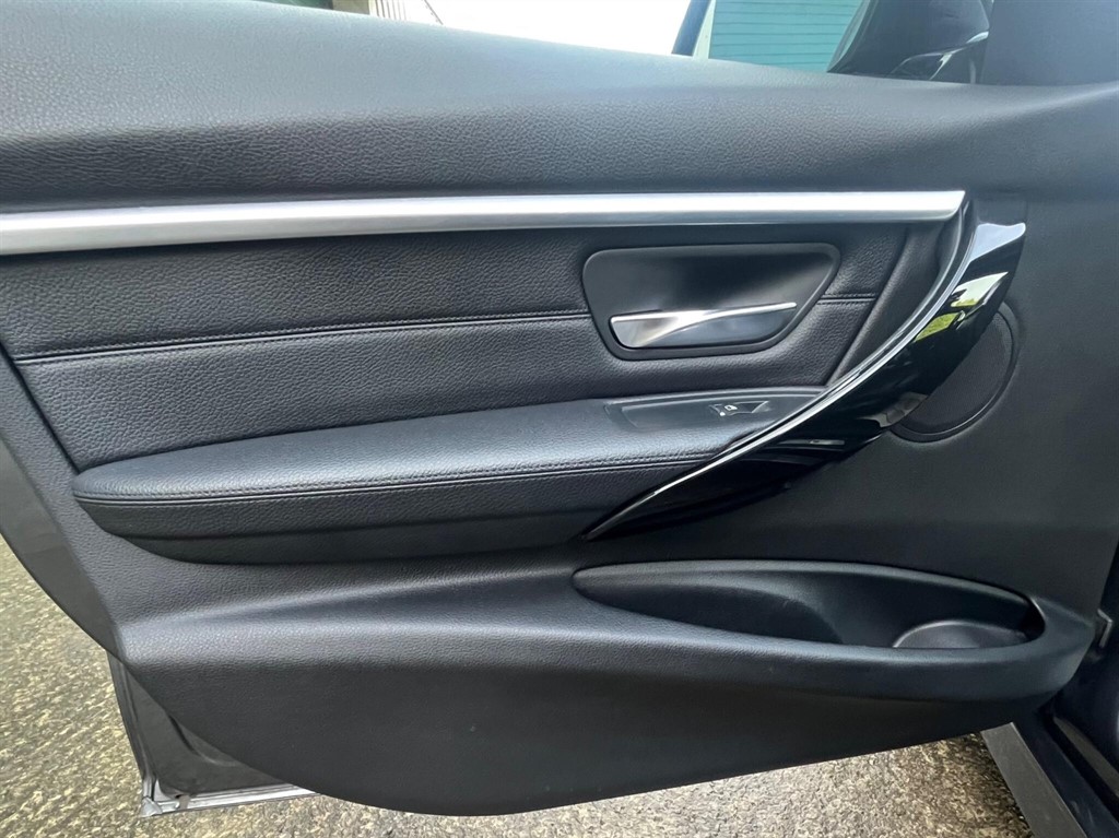 Used BMW 3 Series 2018 for sale - 76780500: Photo 21