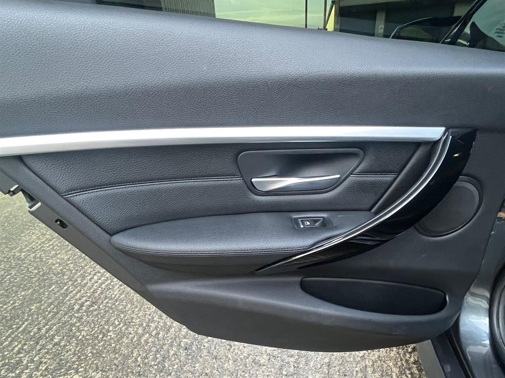 Used BMW 3 Series 2018 for sale - 76780500: Photo 22