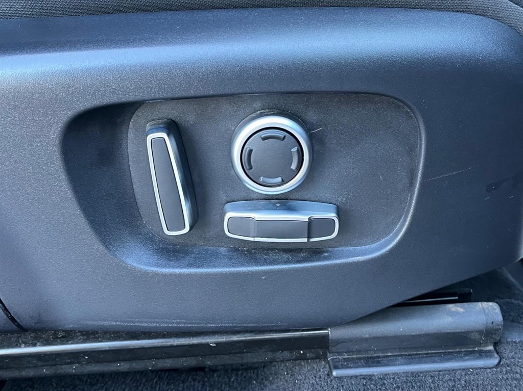 Used Land Rover Discovery Sport 2021 for sale - 76922090: Photo 21