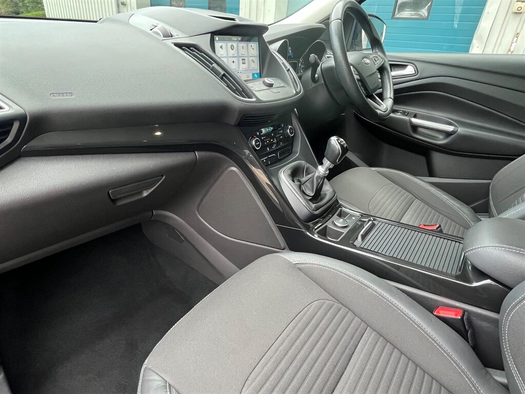 Used Ford Kuga 2017 for sale - 76661229: Photo 15