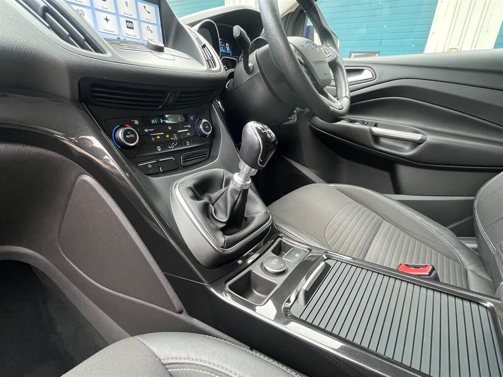 Used Ford Kuga 2017 for sale - 76661229: Photo 16