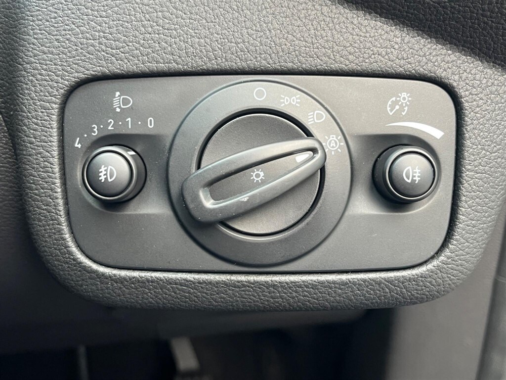 Used Ford Kuga 2017 for sale - 76661229: Photo 27