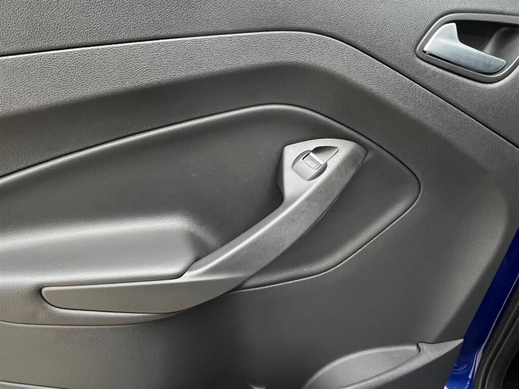 Used Ford Kuga 2017 for sale - 76661229: Photo 33