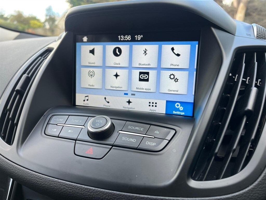 Used Ford Kuga 2017 for sale - 76661229: Photo 41