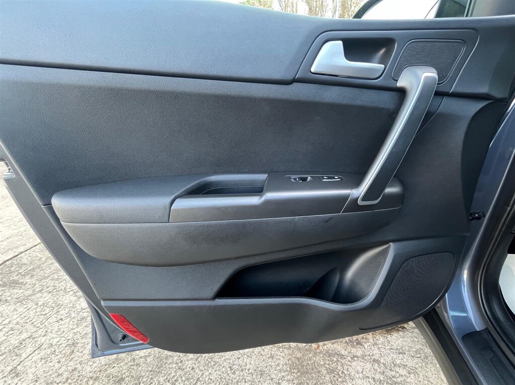 Used Kia Sportage 2016 for sale - 76661238: Photo 31