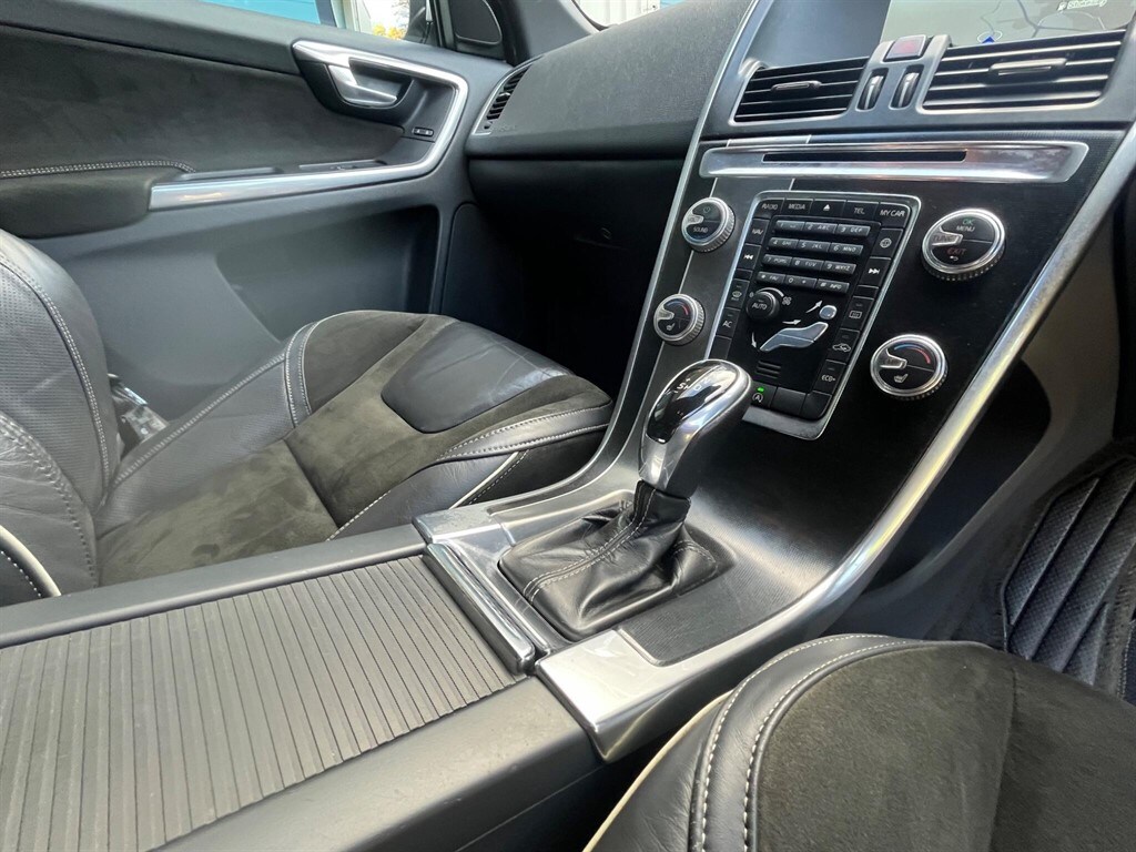 Used Volvo XC60 2015 for sale - 76661226: Photo 14