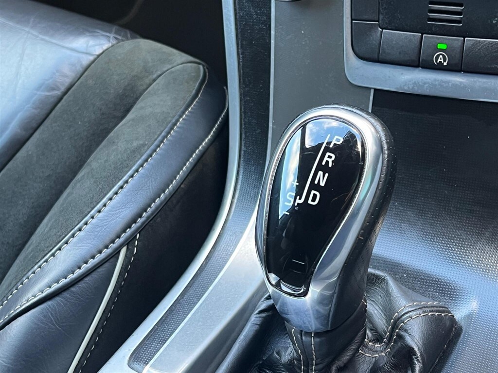 Used Volvo XC60 2015 for sale - 76661226: Photo 15