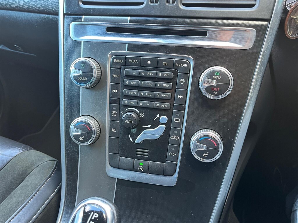 Used Volvo XC60 2015 for sale - 76661226: Photo 44