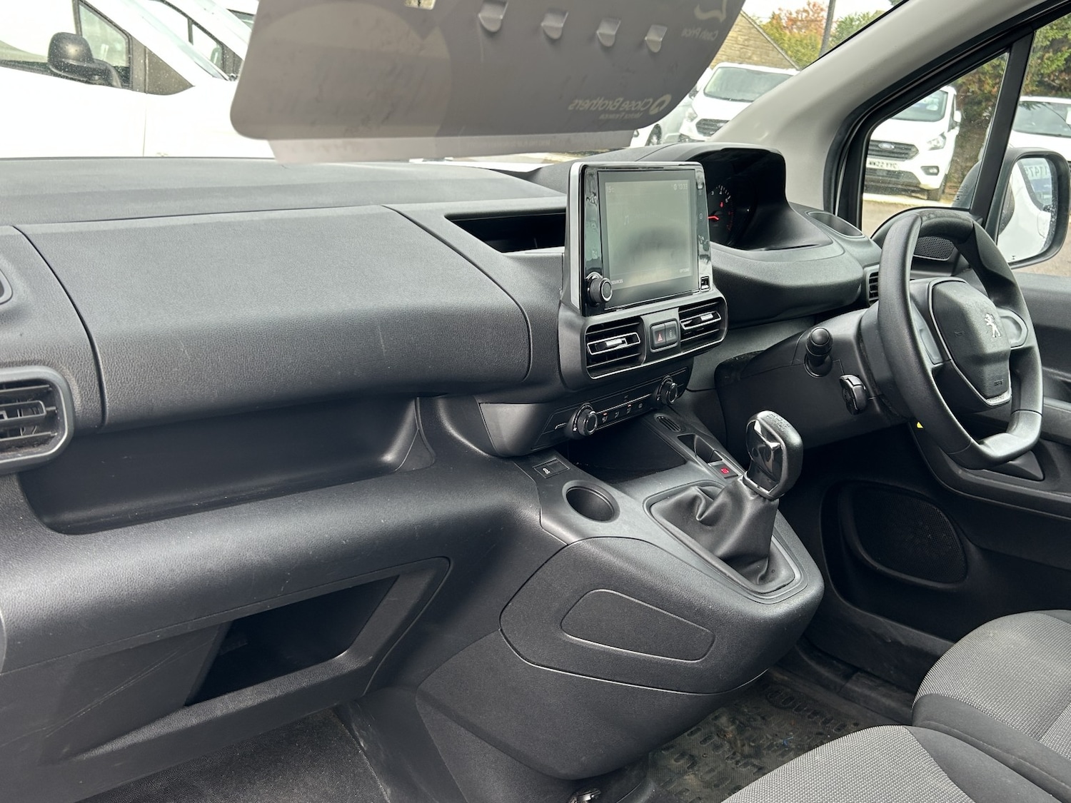 Used Peugeot Partner 2019 for sale - 76422117: Photo 8