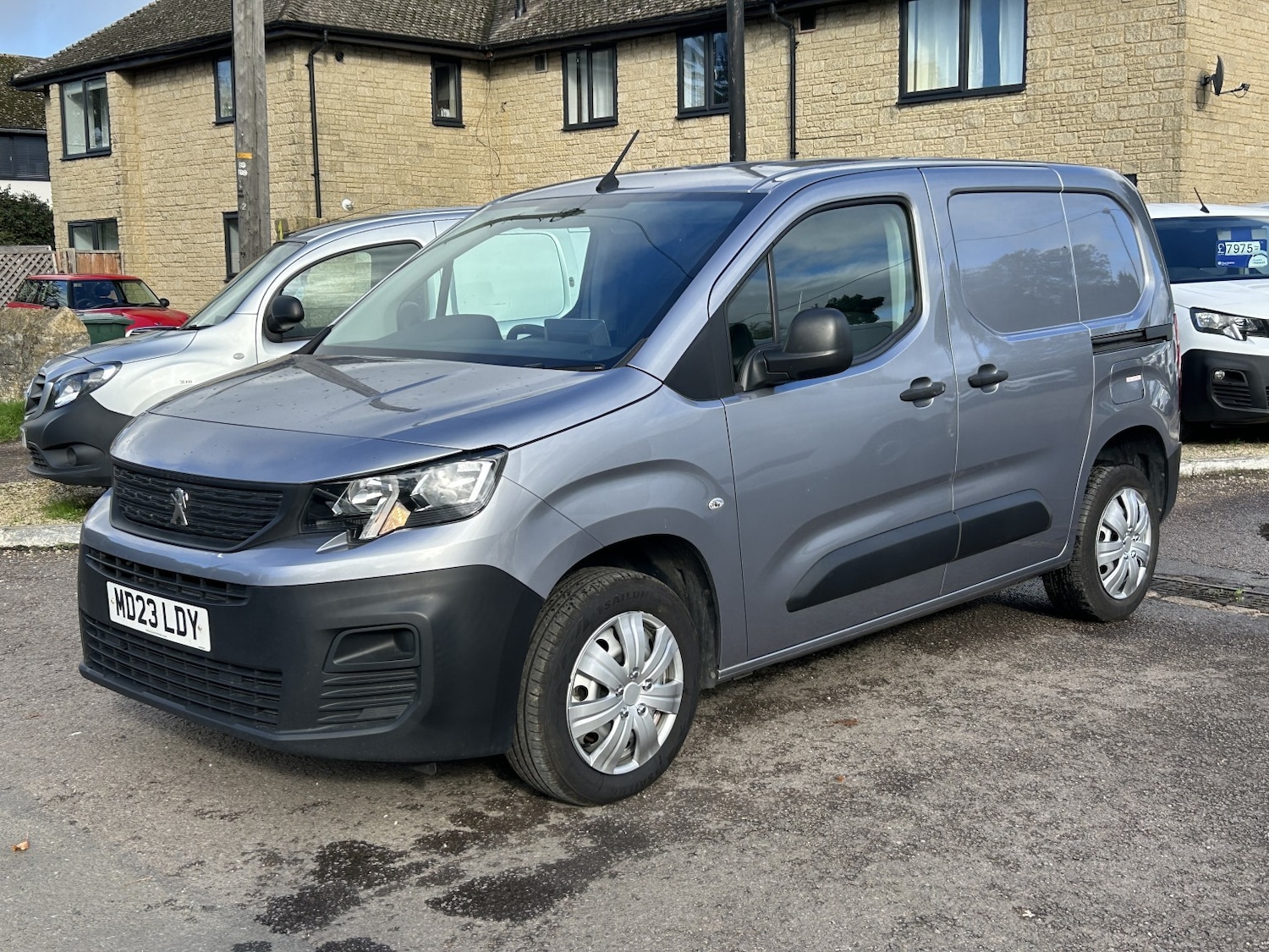 Used Peugeot Partner 2023 for sale - 76198213: Photo 1