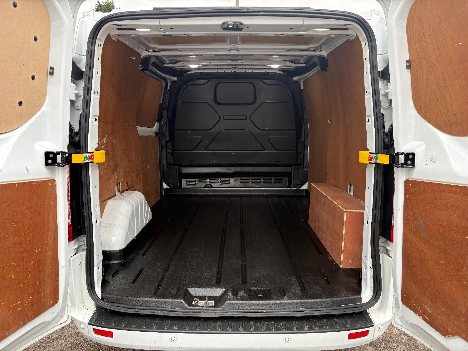 Used Ford Transit Custom 2022 for sale - 76237196: Photo 13