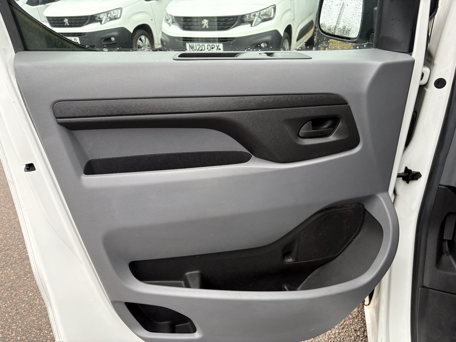 Used Vauxhall Vivaro 2019 for sale - 77363644: Photo 11