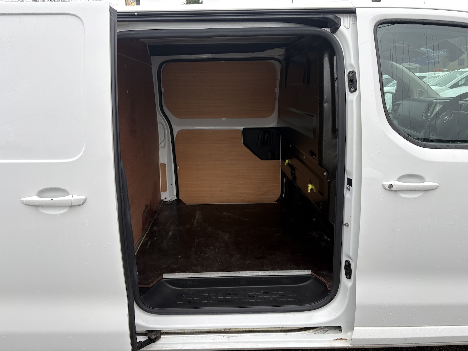 Used Vauxhall Vivaro 2019 for sale - 77363644: Photo 14