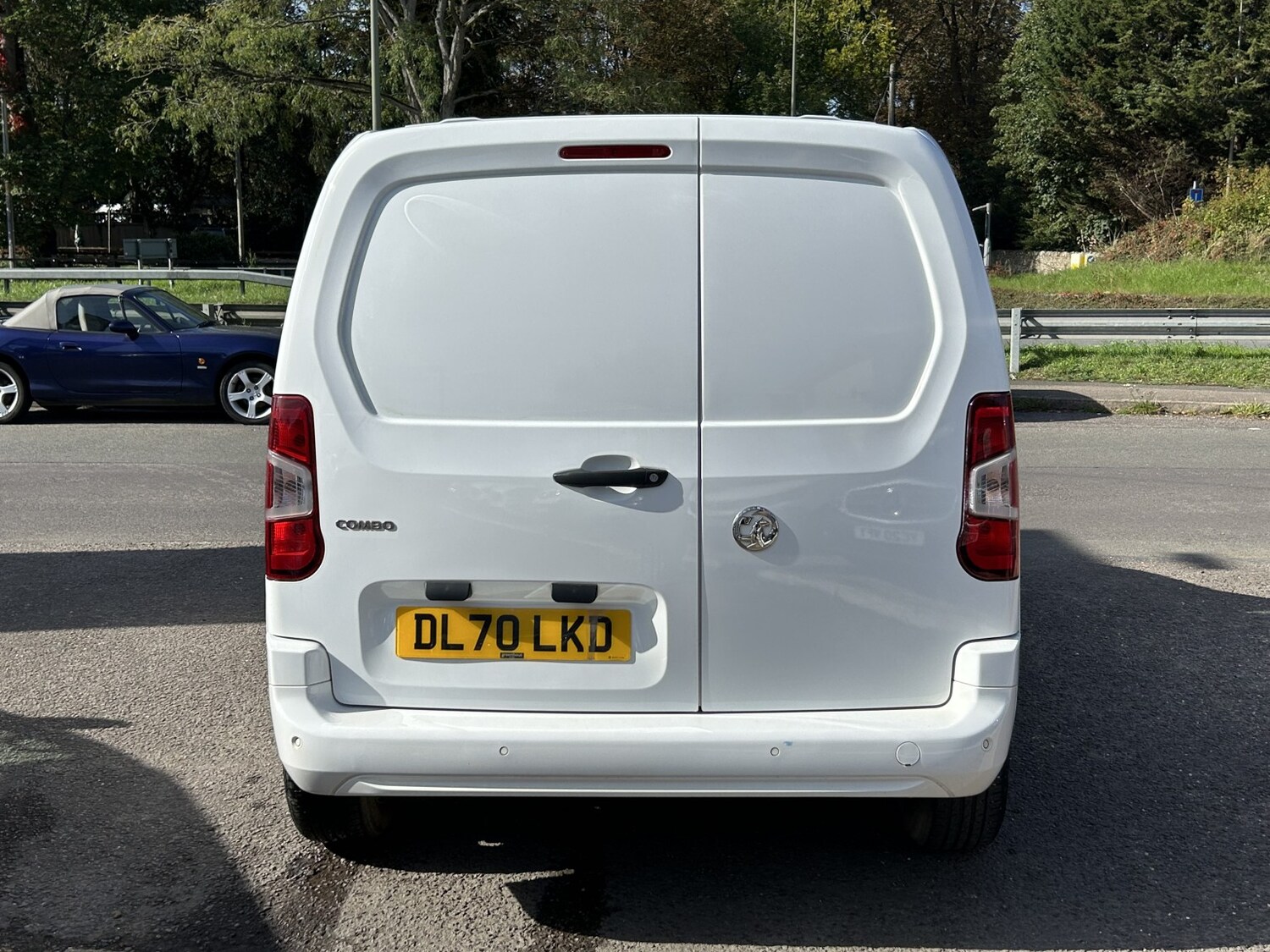Used Vauxhall Combo 2020 for sale - 76198275: Photo 4