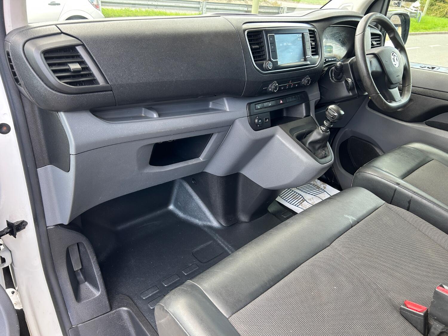 Used Vauxhall Vivaro 2019 for sale - 76030732: Photo 10