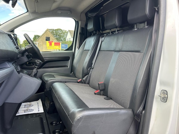 Used Vauxhall Vivaro 2019 for sale - 76030732: Photo 11