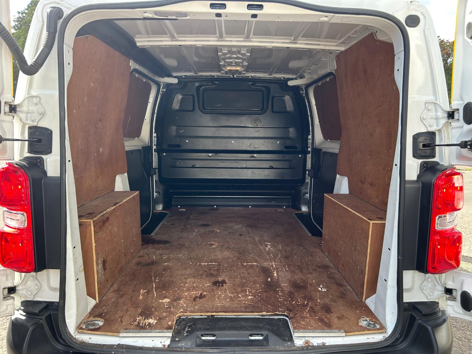 Used Vauxhall Vivaro 2019 for sale - 76030732: Photo 14