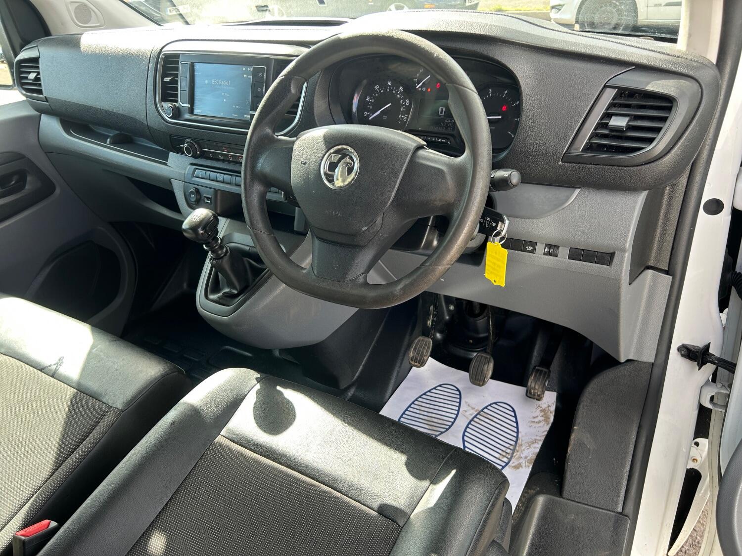 Used Vauxhall Vivaro 2019 for sale - 76030732: Photo 17