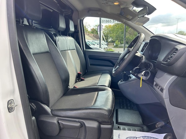 Used Vauxhall Vivaro 2019 for sale - 76030732: Photo 20