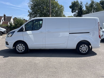 Used Ford Transit Custom 2024 for sale - 79323891: Photo