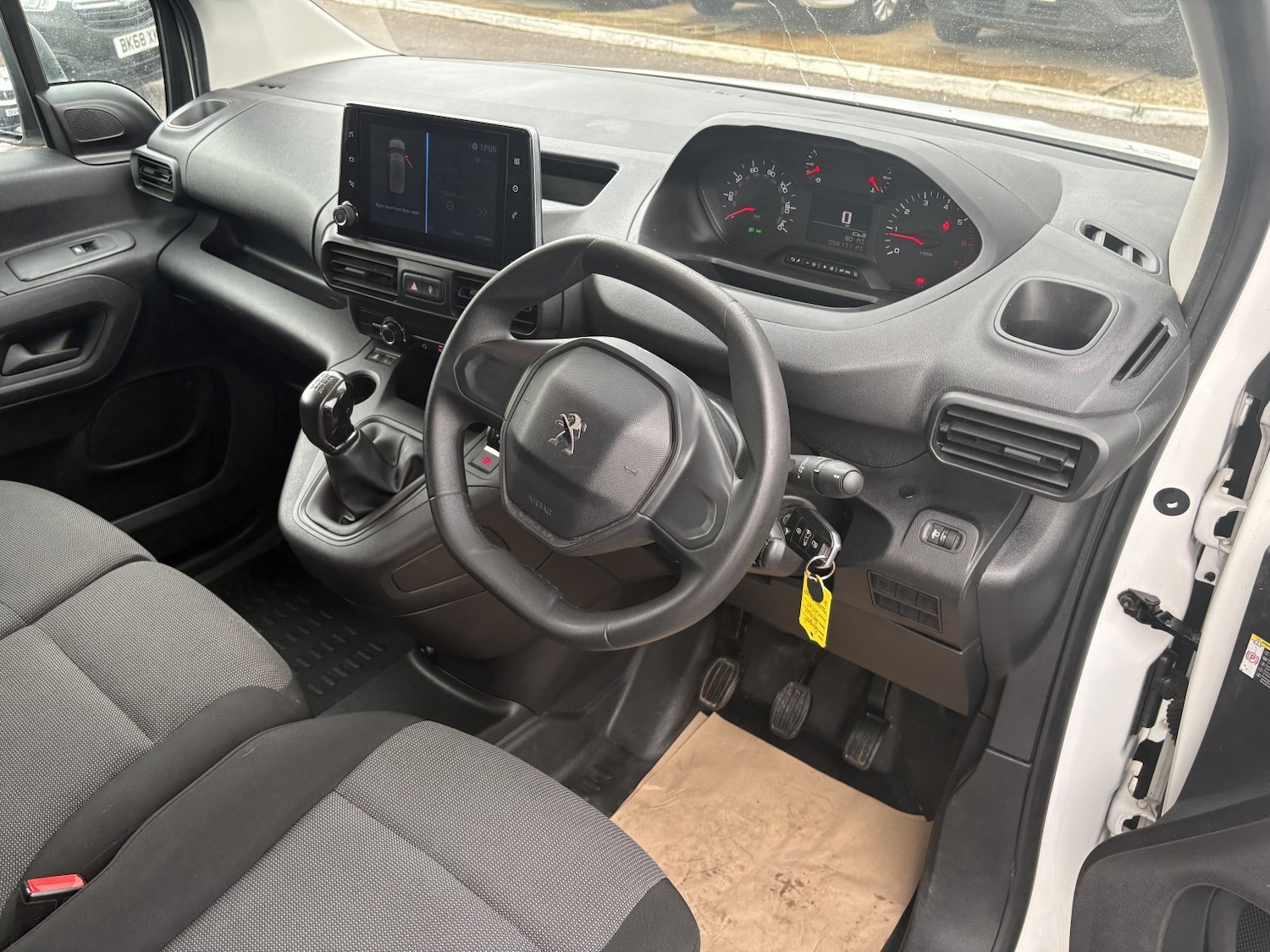 Used Peugeot Partner 2019 for sale - 76536705: Photo 15