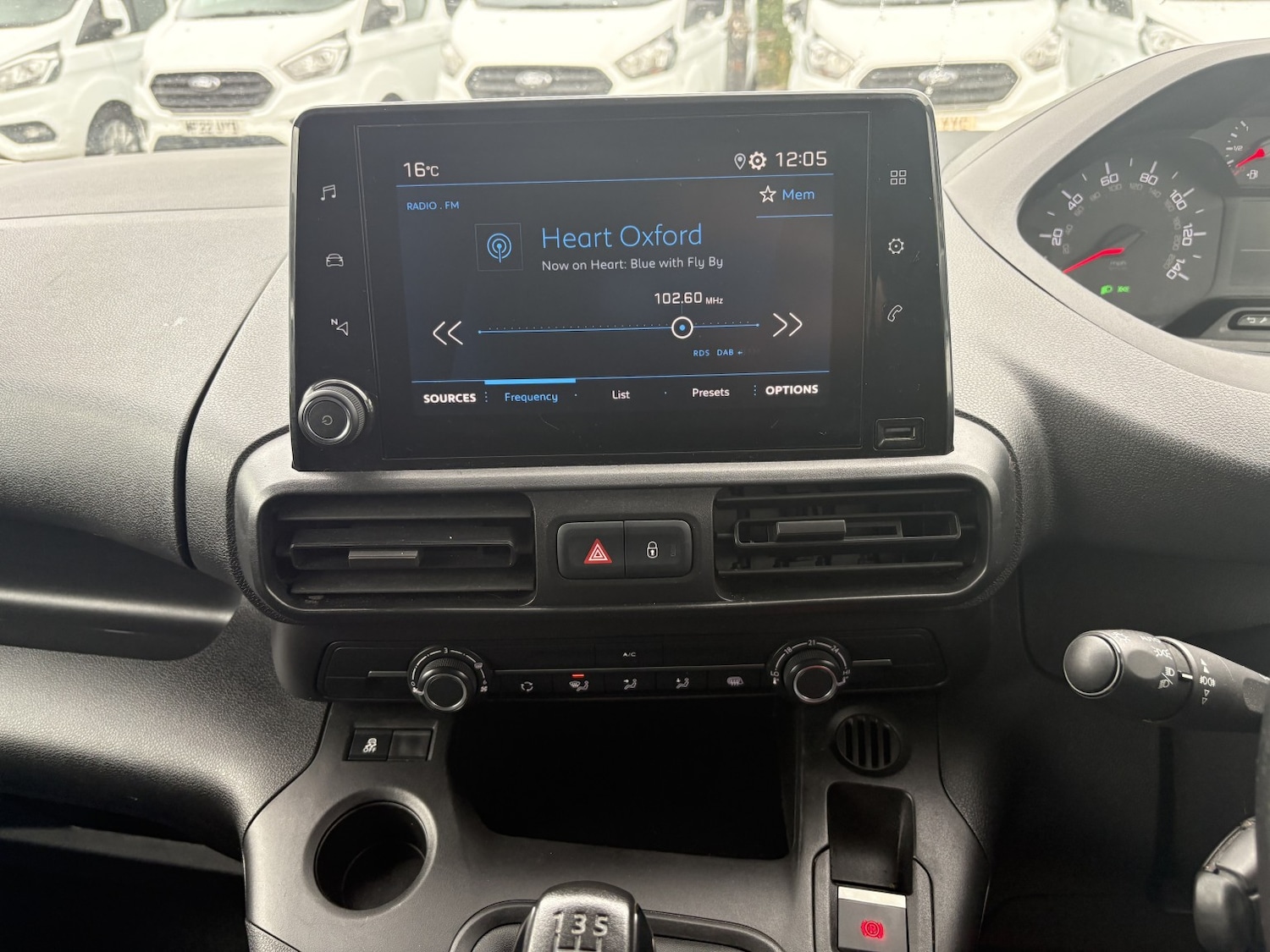 Used Peugeot Partner 2019 for sale - 76536705: Photo 16