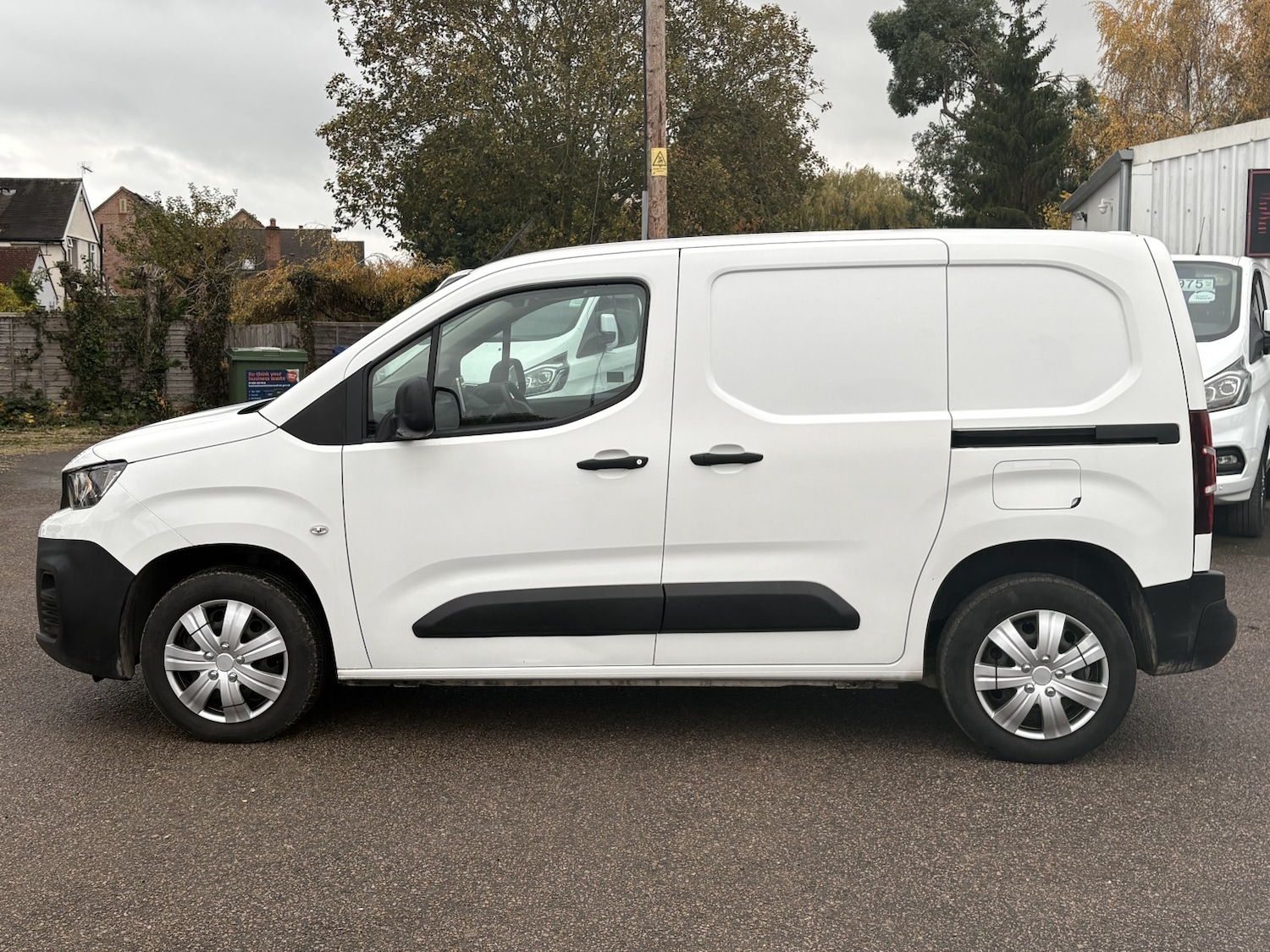 Used Peugeot Partner 2019 for sale - 76536705: Photo 2