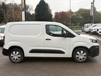 Used Peugeot Partner 2019 for sale - 76536705: Photo