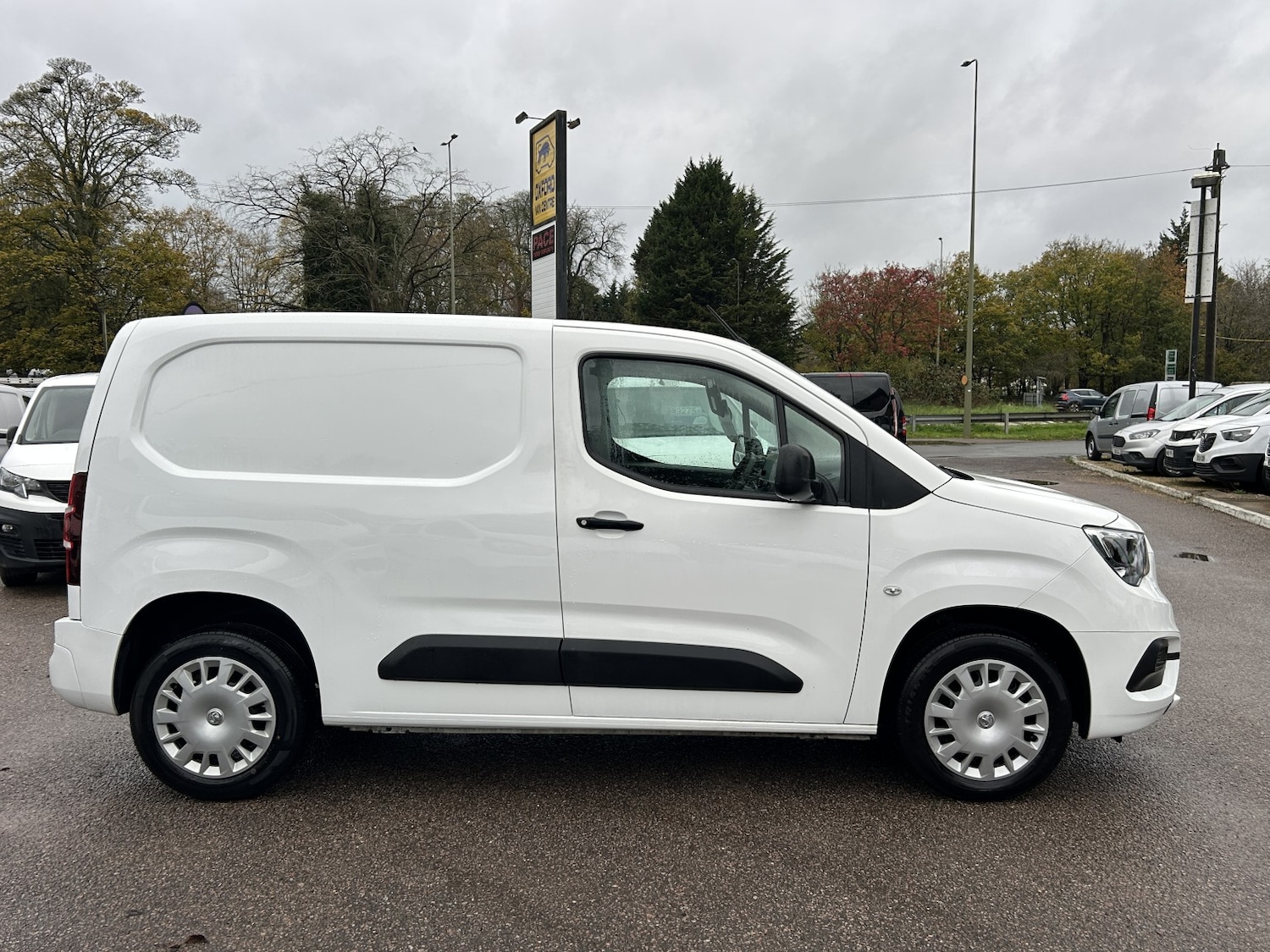 Used Vauxhall Combo 2020 for sale - 76536846: Photo 6