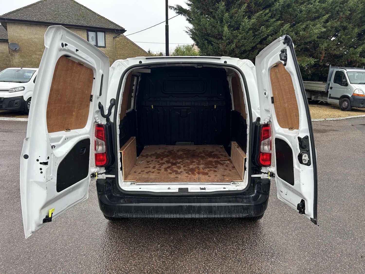 Used Peugeot Partner 2019 for sale - 76799145: Photo 15