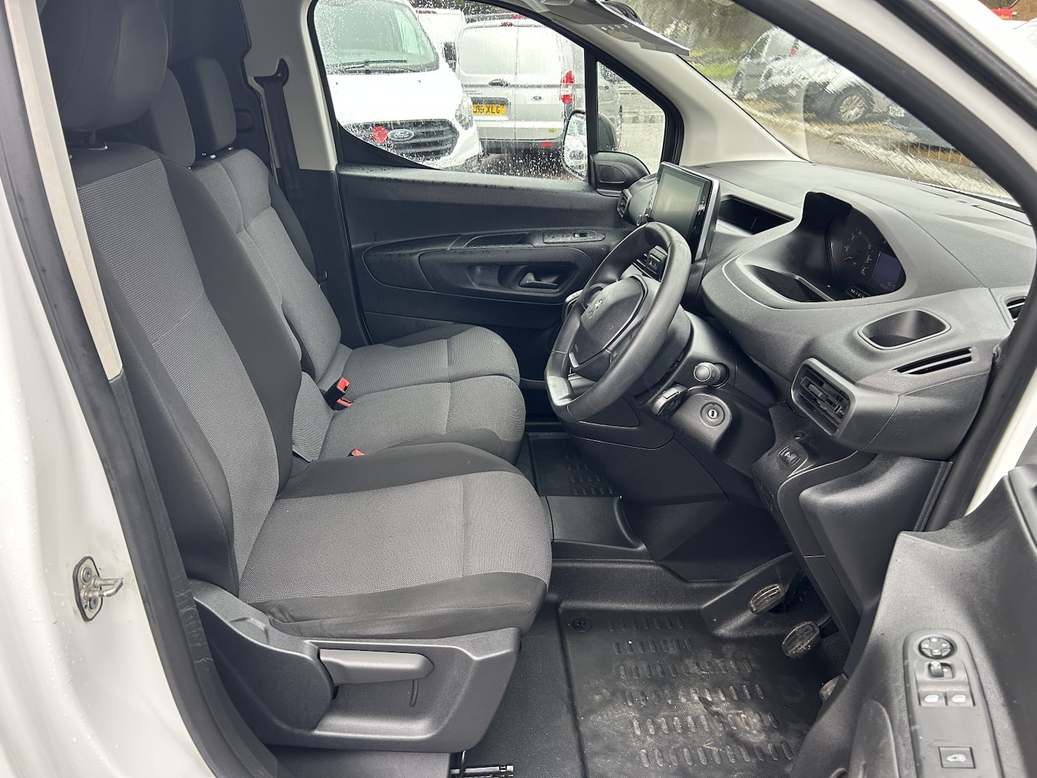 Used Peugeot Partner 2019 for sale - 76799145: Photo 16