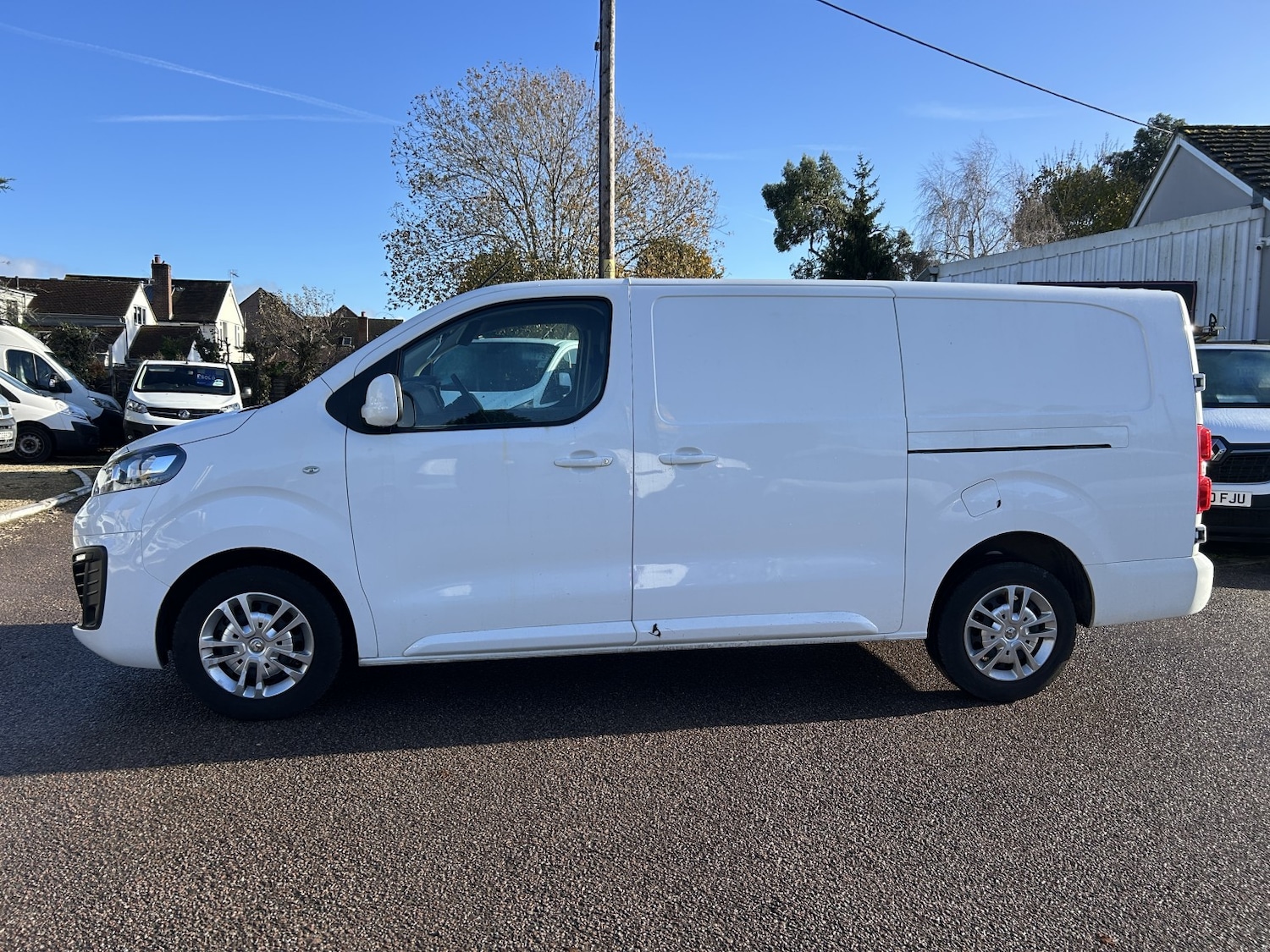 Used Vauxhall Vivaro 2021 for sale - 76785070: Photo 2