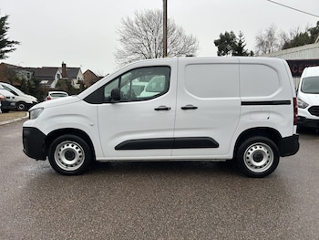 Used Peugeot Partner 2024 for sale - 77189366: Photo