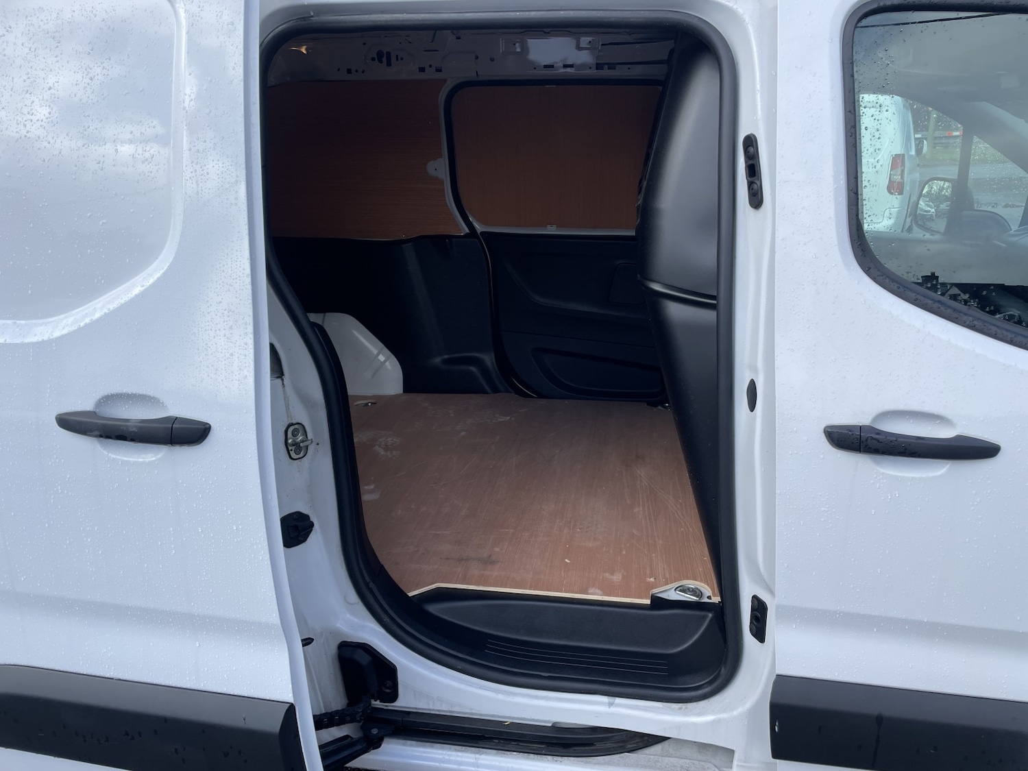 Used Vauxhall Combo 2024 for sale - 77595403: Photo 14