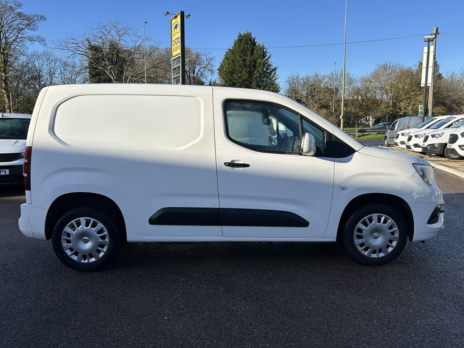 Used Vauxhall Combo 2021 for sale - 76785061: Photo 6