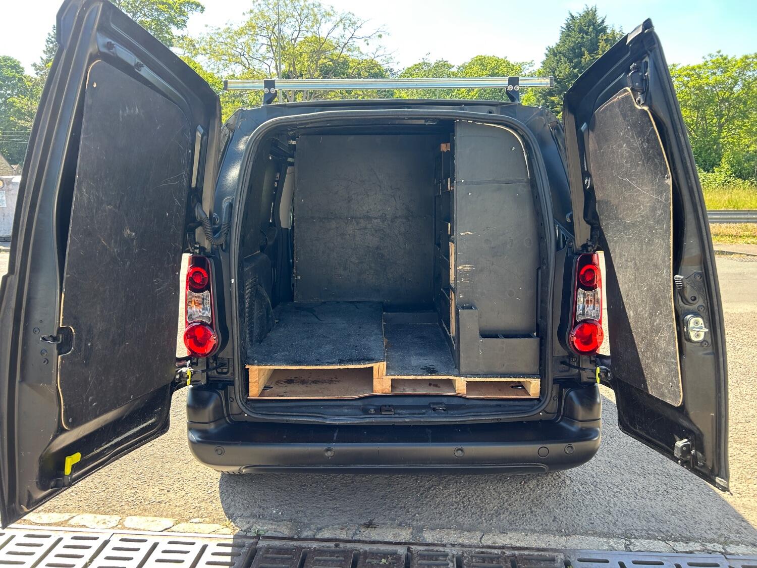 Vehicle 14