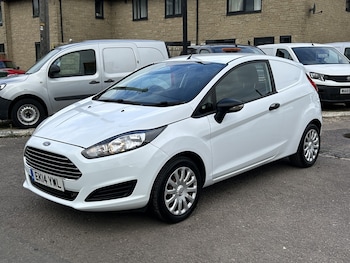 Used Ford Fiesta Van 2014 for sale - 76387385: Photo