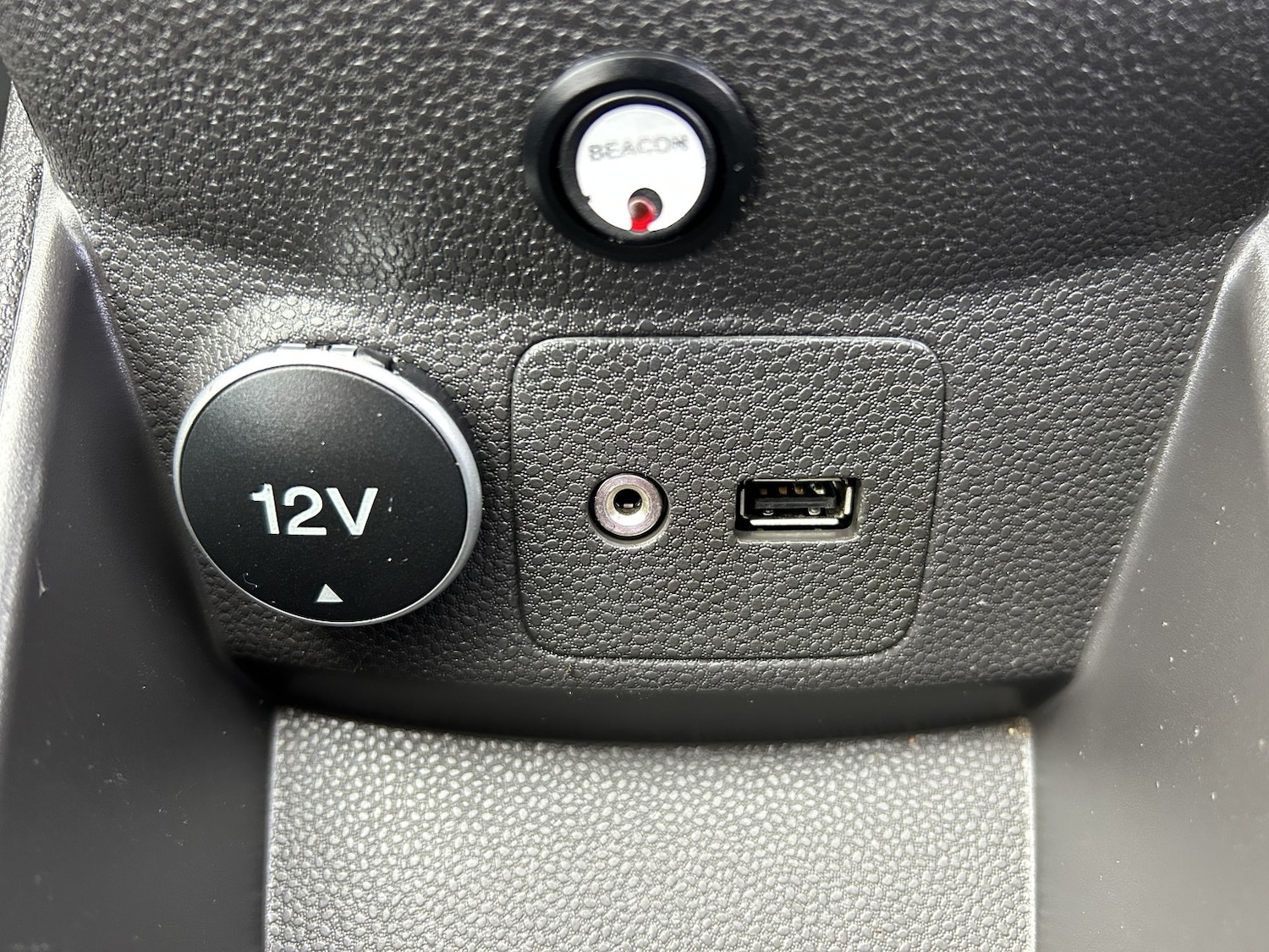 Used Ford Fiesta Van 2014 for sale - 76387385: Photo 20