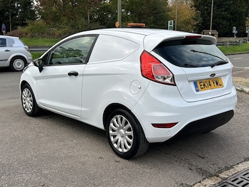 Used Ford Fiesta Van 2014 for sale - 76387385: Photo