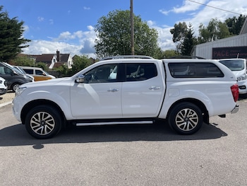 Used Nissan Navara 2018 for sale - 78599768: Photo