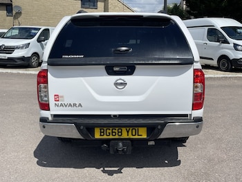 Used Nissan Navara 2018 for sale - 78599768: Photo