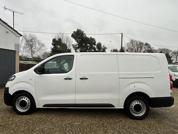 Used Vauxhall Vivaro 2021 for sale - 77179755: Photo