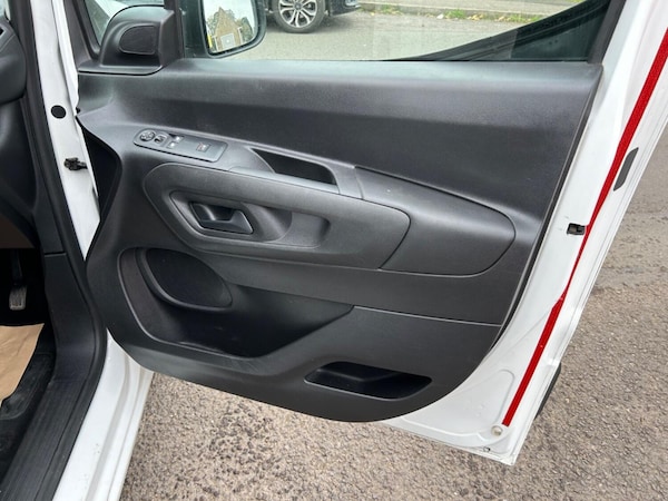 Used Vauxhall Combo 2020 for sale - 72732933: Photo 9